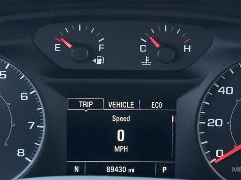 Used 2018 GMC Acadia SLE w/ Driver Alert Package I image 15