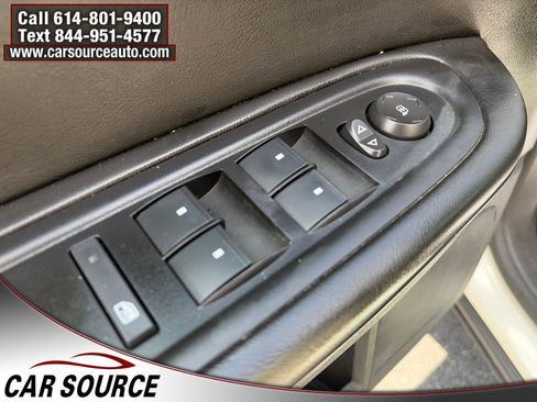 Used 2015 Chevrolet Traverse LT w/ Style and Technology Package FWD image 12