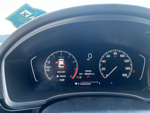 Used 2022 Honda Civic Sport image 10