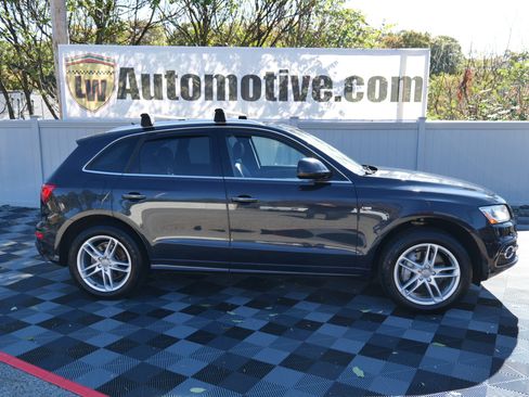 Used 2017 Audi Q5 3.0T Premium Plus w/ Technology Package image 4