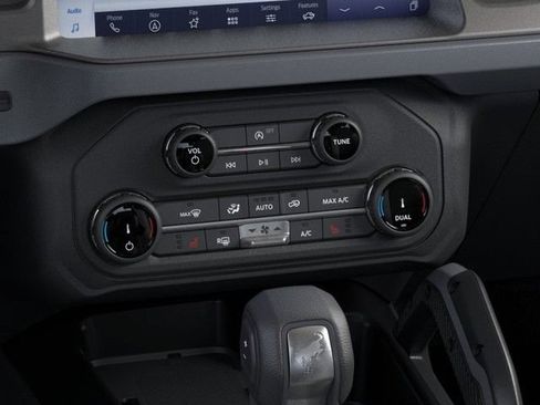 New 2026 Ford Bronco Big Bend w/ Black Diamond Package AWD/4WD image 16