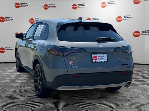 Certified 2025 Honda HR-V Sport image 3