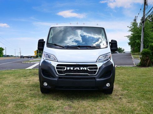 Used 2025 RAM ProMaster 2500 w/ U-Haul Equipment Group FWD image 2
