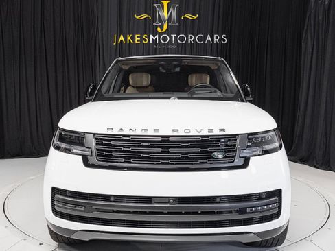 Used 2023 Land Rover Range Rover Autobiography AWD/4WD image 18