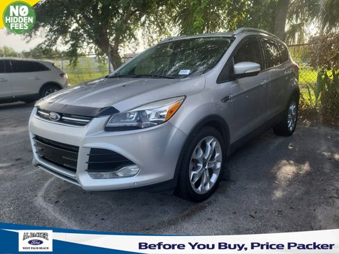 Used 2015 Ford Escape Titanium w/ Equipment Group 301A FWD image 1