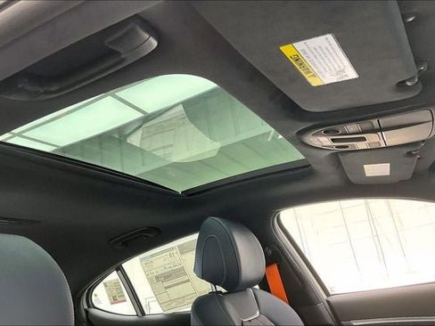 New 2026 Genesis G70 3.3T Prestige image 10