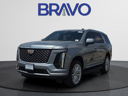 Used 2025 Cadillac Escalade Premium Luxury AWD/4WD image 1