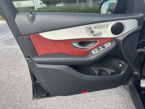 Certified 2022 Mercedes-Benz GLC 300 image 14