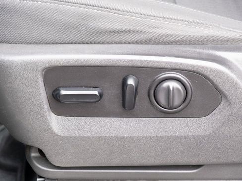 Used 2021 Chevrolet Silverado 2500 LT w/ Snow Plow Prep/Camper Package image 9