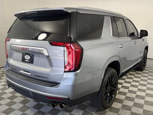 Used 2024 GMC Yukon Denali AWD/4WD image 8