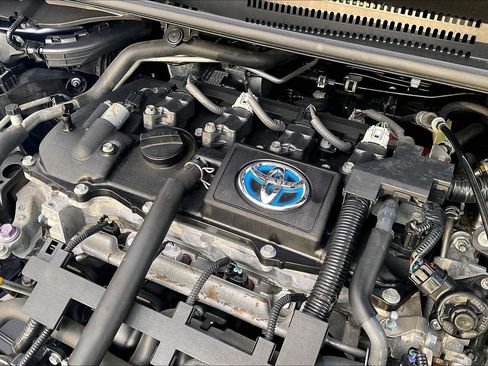 Used 2020 Toyota Corolla LE image 31