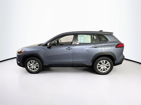 Used 2024 Toyota Corolla Cross L FWD image 8