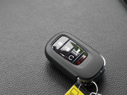 Used 2025 Honda CR-V EX image 17