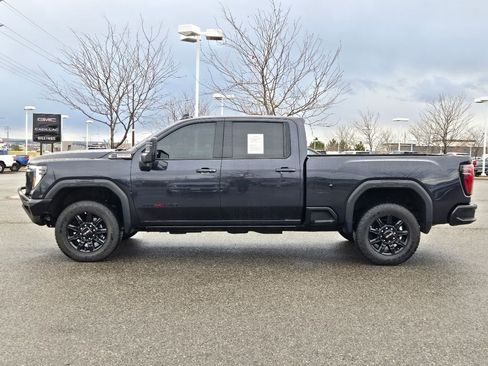 Used 2025 GMC Sierra 2500 AT4 w/ Technology Package image 48