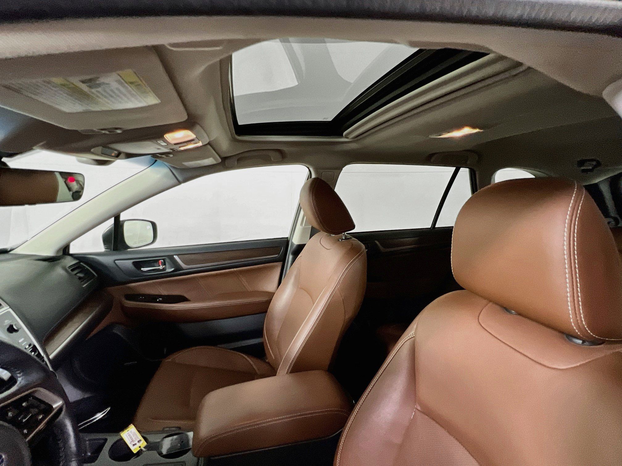 Used 2018 Subaru Outback 2.5i Touring AWD/4WD image 21