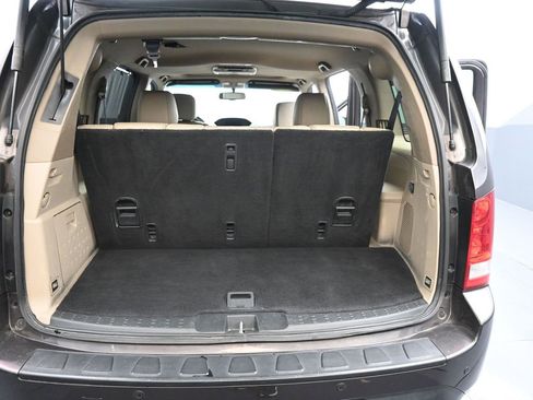 Used 2014 Honda Pilot Touring image 17
