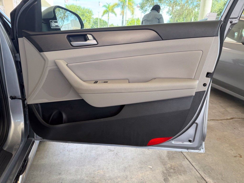 Used 2016 Hyundai Sonata Sport FWD image 23