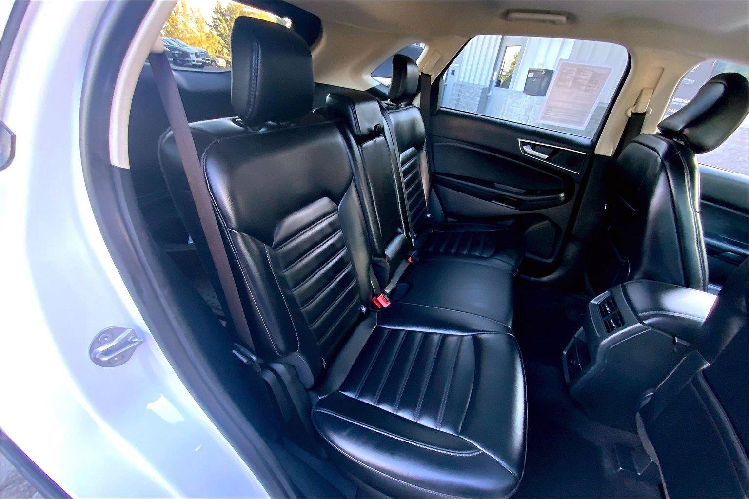 Used 2024 Ford Edge SEL AWD/4WD image 27