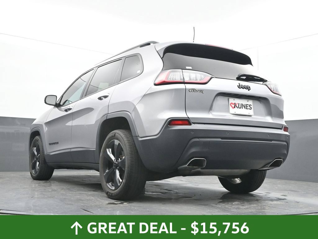Used 2019 Jeep Cherokee Latitude Plus FWD image 32