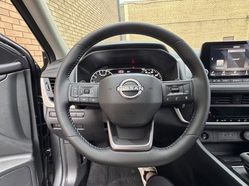 New 2026 Nissan Rogue SV w/ Cold Weather Package AWD/4WD image 12