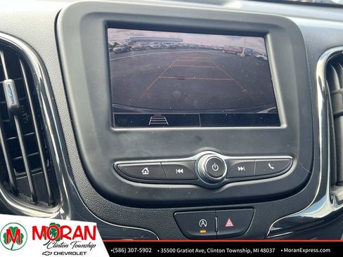 Certified 2023 Chevrolet Equinox RS image 21