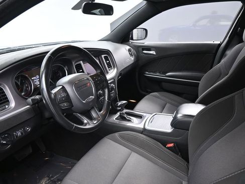 Used 2022 Dodge Charger SXT image 21