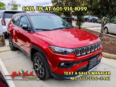 Used 2025 Jeep Compass Limited image 1