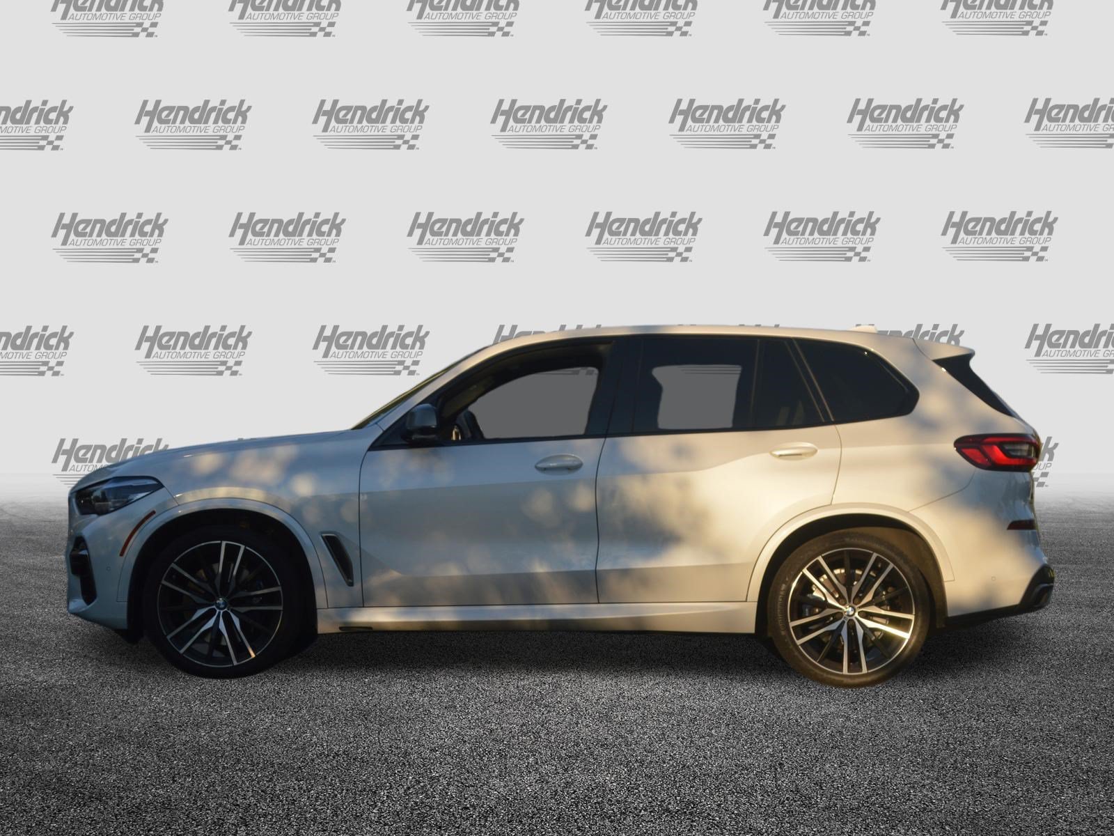 Used 2020 BMW X5 M50i w/ Premium Package AWD/4WD image 5