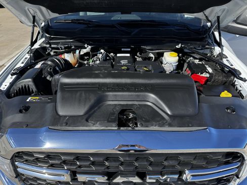 Used 2024 RAM 2500 Big Horn image 35