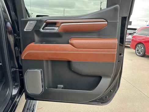 Used 2024 GMC Sierra 1500 Denali Ultimate image 21