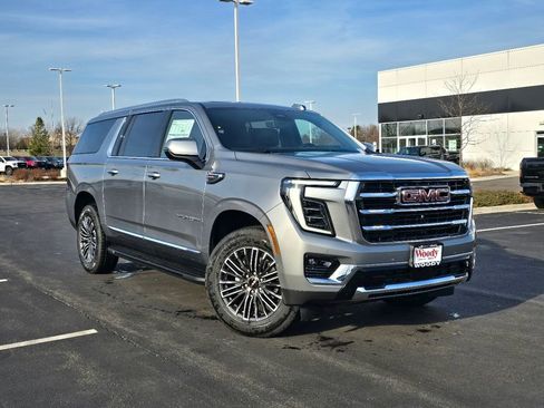 New 2026 GMC Yukon XL Elevation w/ Elevation Premium Package AWD/4WD image 2