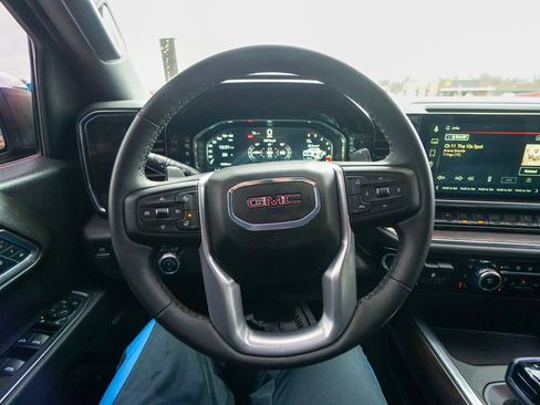 Used 2024 GMC Sierra 1500 SLT w/ SLT Premium Plus Package image 25