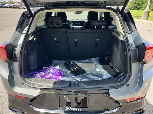 New 2026 Buick Encore GX Sport Touring w/ Advanced Technology Package AWD/4WD image 9