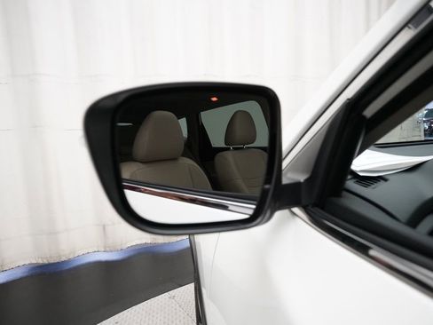Used 2020 Nissan Rogue SL AWD/4WD image 24