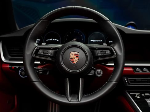 Used 2021 Porsche 911 Carrera S RWD image 45
