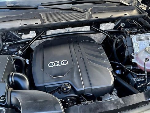 Used 2023 Audi Q5 2.0T Premium AWD/4WD image 31