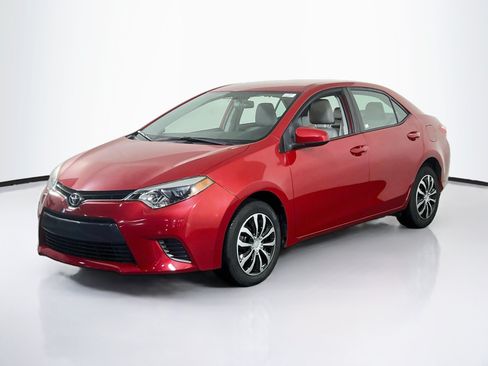 Used 2016 Toyota Corolla LE FWD image 1