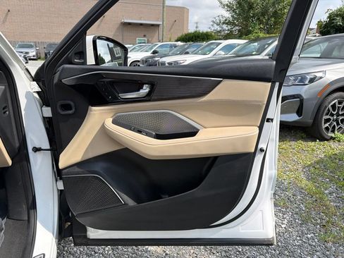 Used 2023 Acura MDX w/ Advance Package AWD/4WD image 14