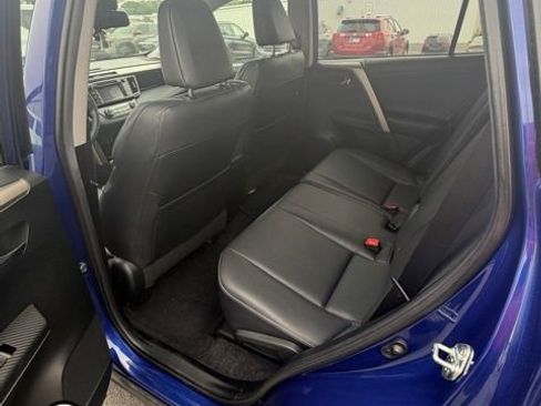 Used 2015 Toyota RAV4 Limited w/ Technology Package AWD/4WD image 7