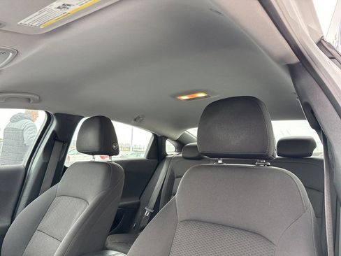 Used 2019 Chevrolet Malibu LT image 6