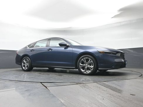 Certified 2024 Honda Accord EX image 33