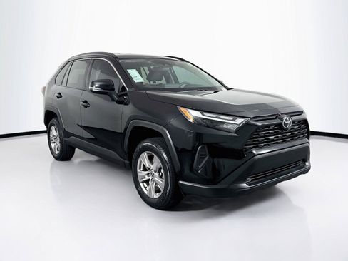 Certified 2023 Toyota RAV4 XLE AWD/4WD image 9