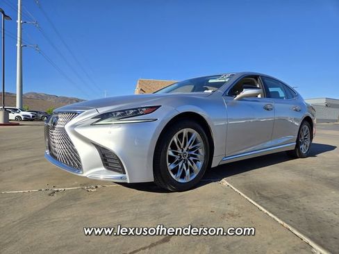Used 2018 Lexus LS 500 AWD image 2