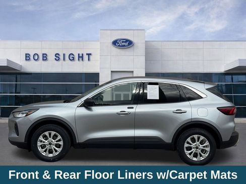 Used 2023 Ford Escape Active w/ Tech Pack #1 AWD/4WD image 16