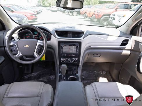Used 2017 Chevrolet Traverse Premier AWD/4WD image 35