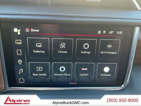 Used 2023 GMC Yukon Denali Ultimate image 16