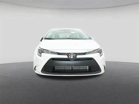 New 2026 Toyota Corolla LE image 31