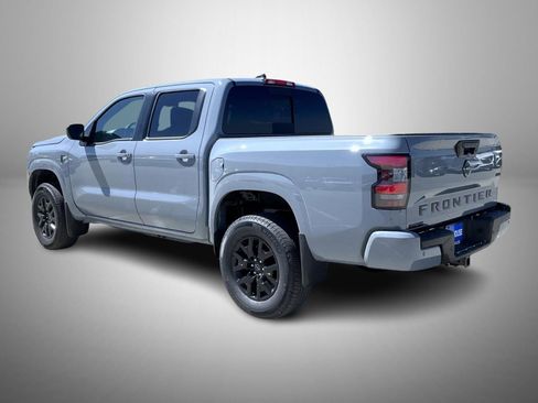 New 2026 Nissan Frontier SV w/ SV Convenience Package AWD/4WD image 7