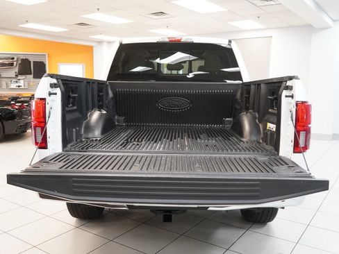 Used 2019 Ford F150 Lariat AWD/4WD image 10