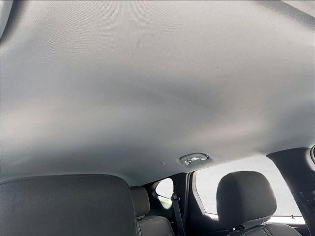 Used 2022 Chevrolet Blazer LT FWD image 14